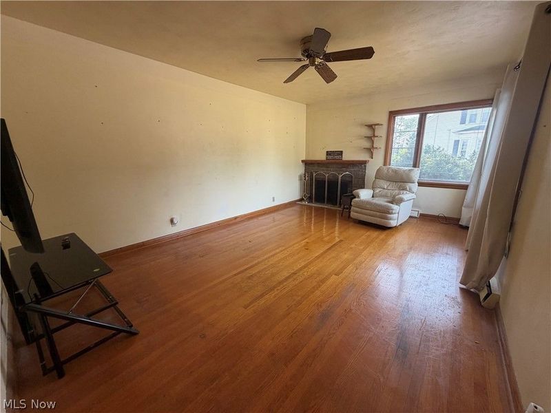 404 Jackson Avenue NE, Brewster, OH 44613 Photo 6