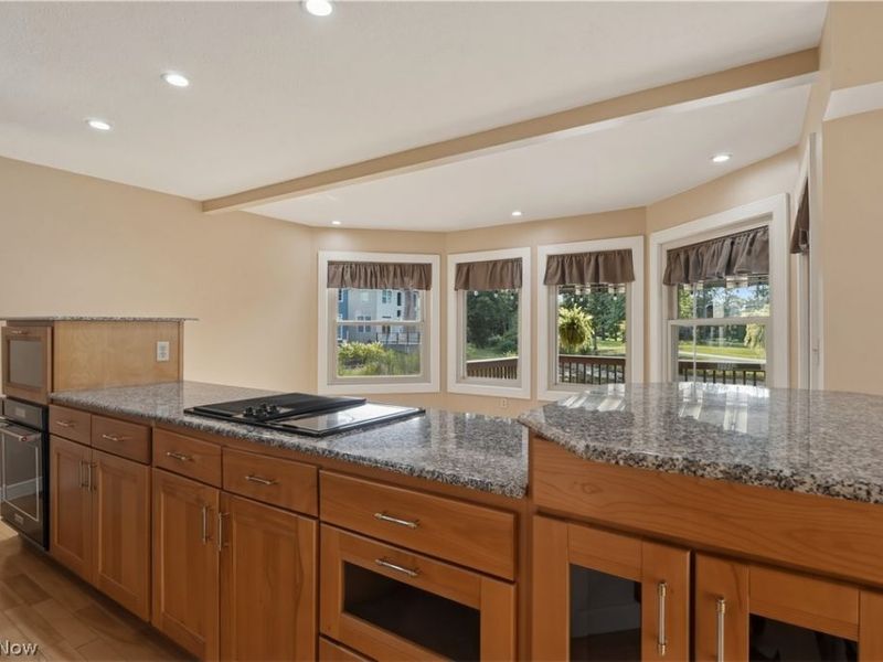 4262 Vilamoura Drive, Avon, OH 44011 Photo 10