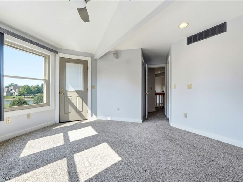 4262 Vilamoura Drive, Avon, OH 44011 Photo 18