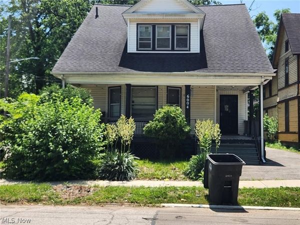 6004 Lexington Avenue , Cleveland, OH 44103