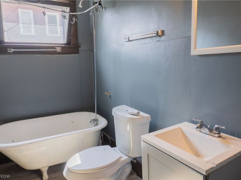 6004 Lexington Avenue, Cleveland, OH 44103 Photo 11