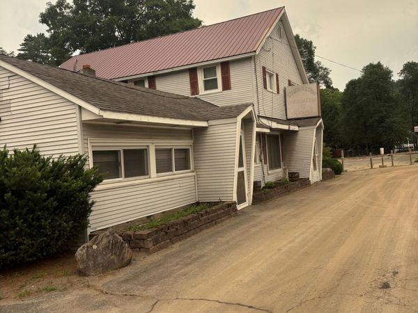 85 Lake Avenue, Lake Luzerne, NY 12846
