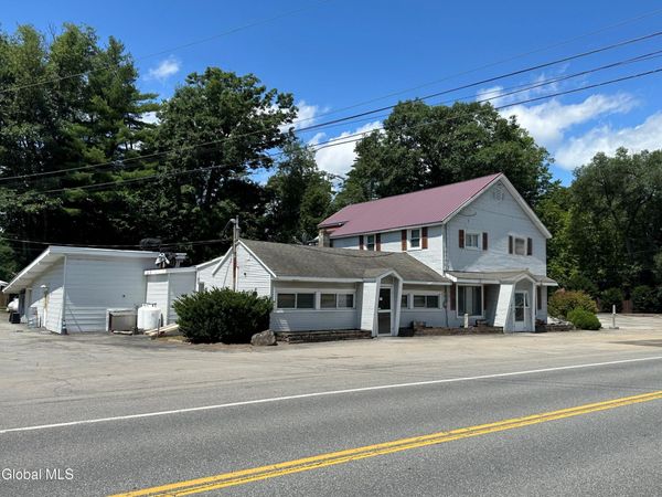 85 Lake Avenue, Lake Luzerne, NY 12846
