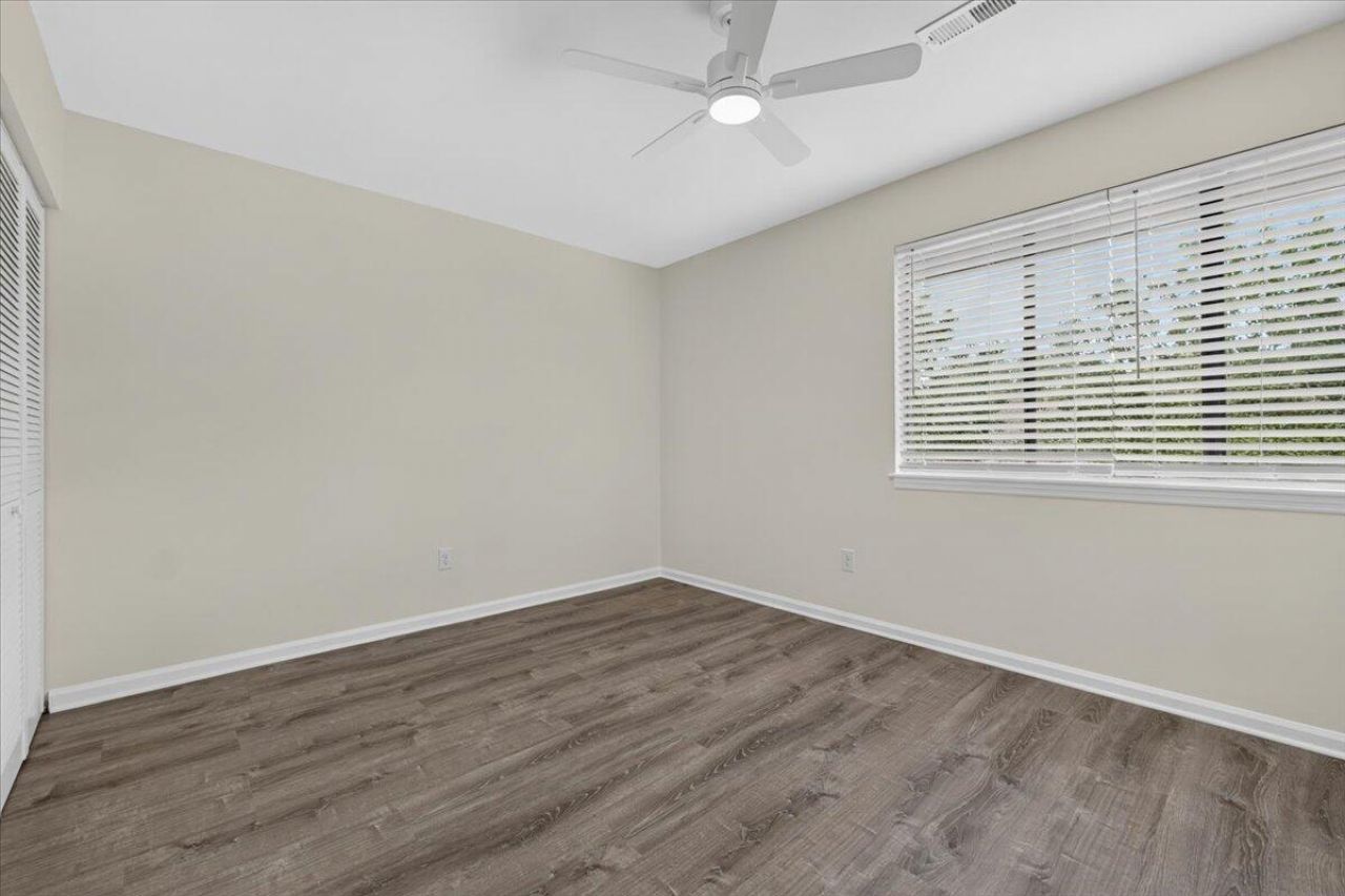4354 Great Oak Drive Photo 17
