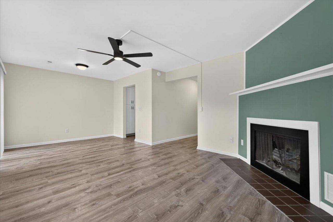 4354 Great Oak Drive Photo 5