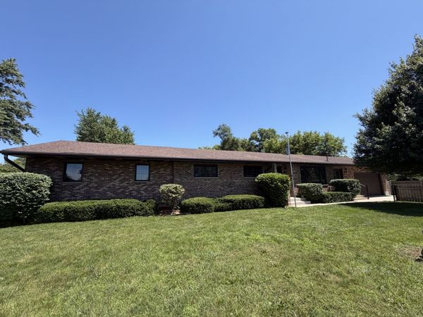 40657 N Cornell Street , Beach Park, IL 60099
