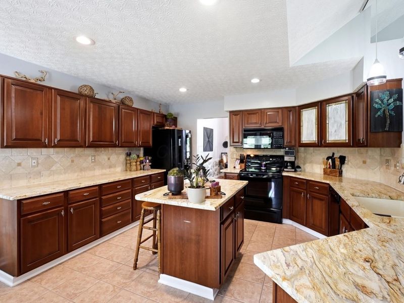 83 Hartfield Court, Powell, OH 43065 Photo 11