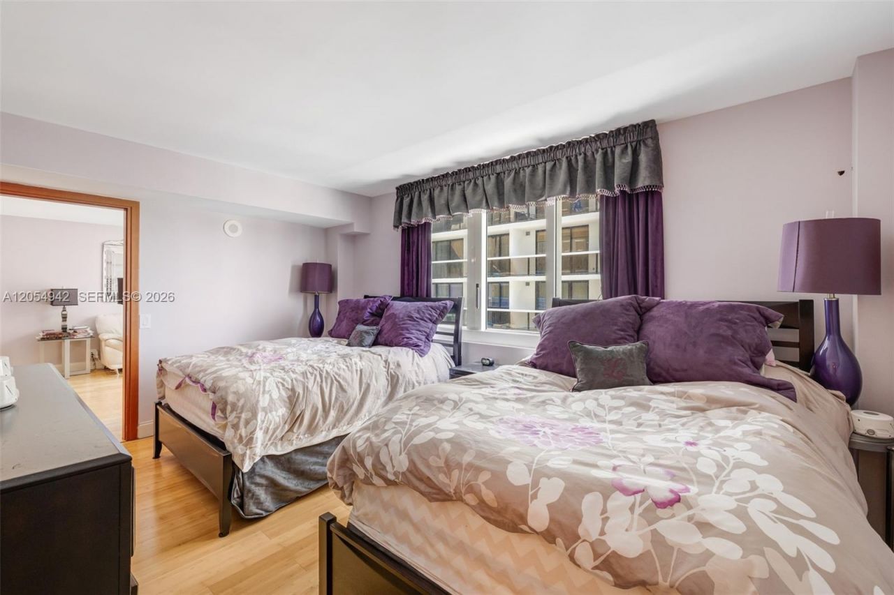 9499 Collins Ave , Unit 607, Surfside, FL 33154 Photo