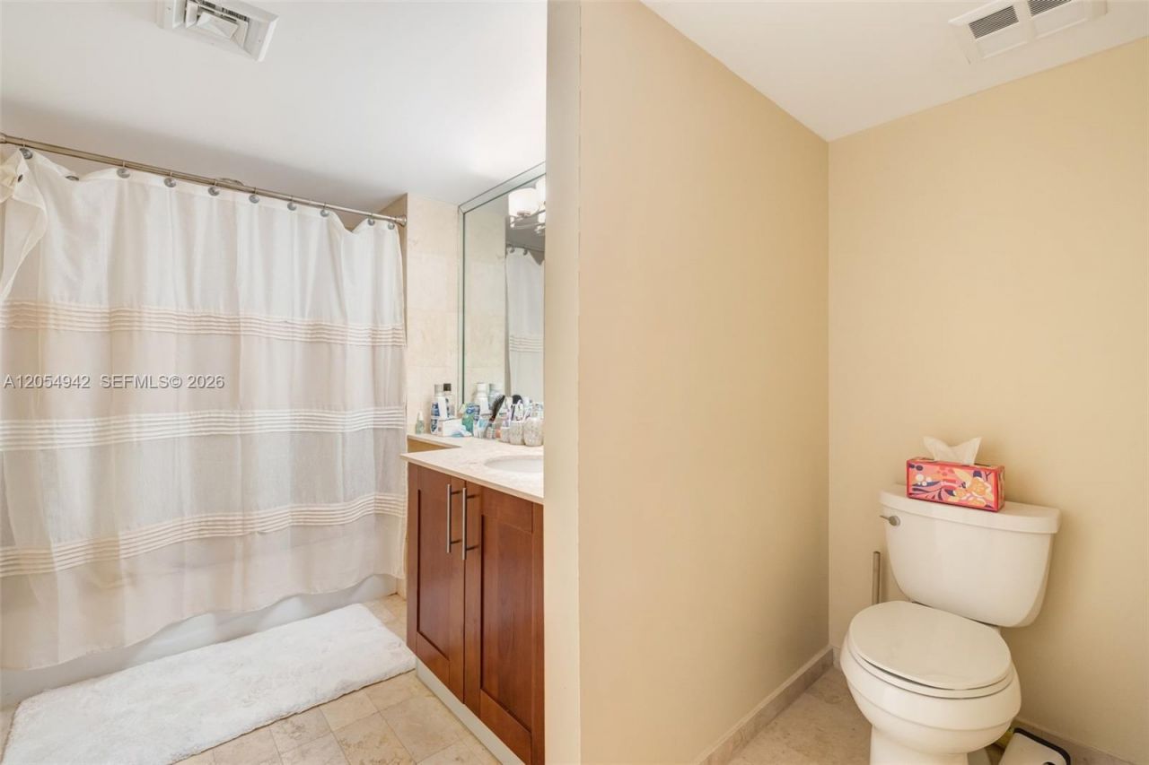 9499 Collins Ave , Unit 607, Surfside, FL 33154 Photo