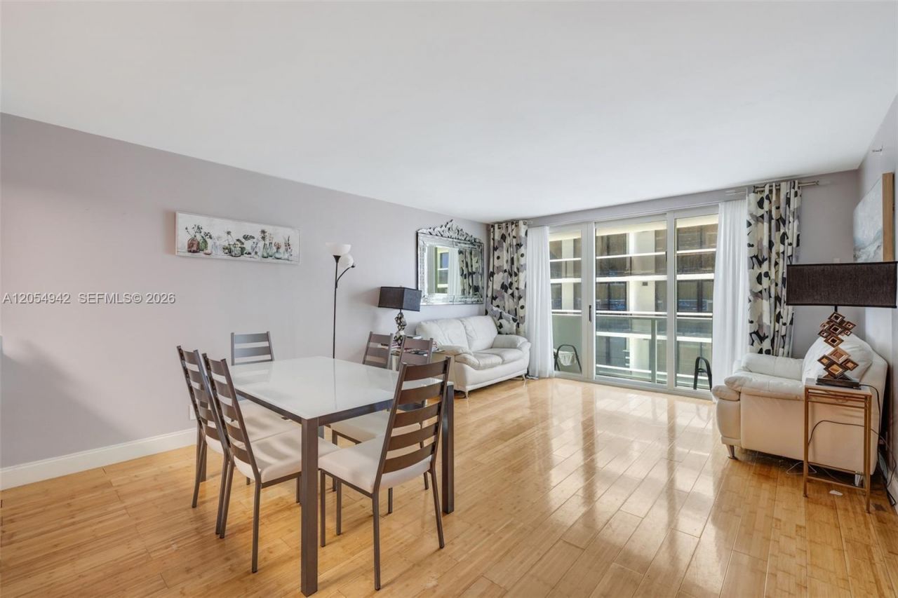 9499 Collins Ave , Unit 607, Surfside, FL 33154 Photo