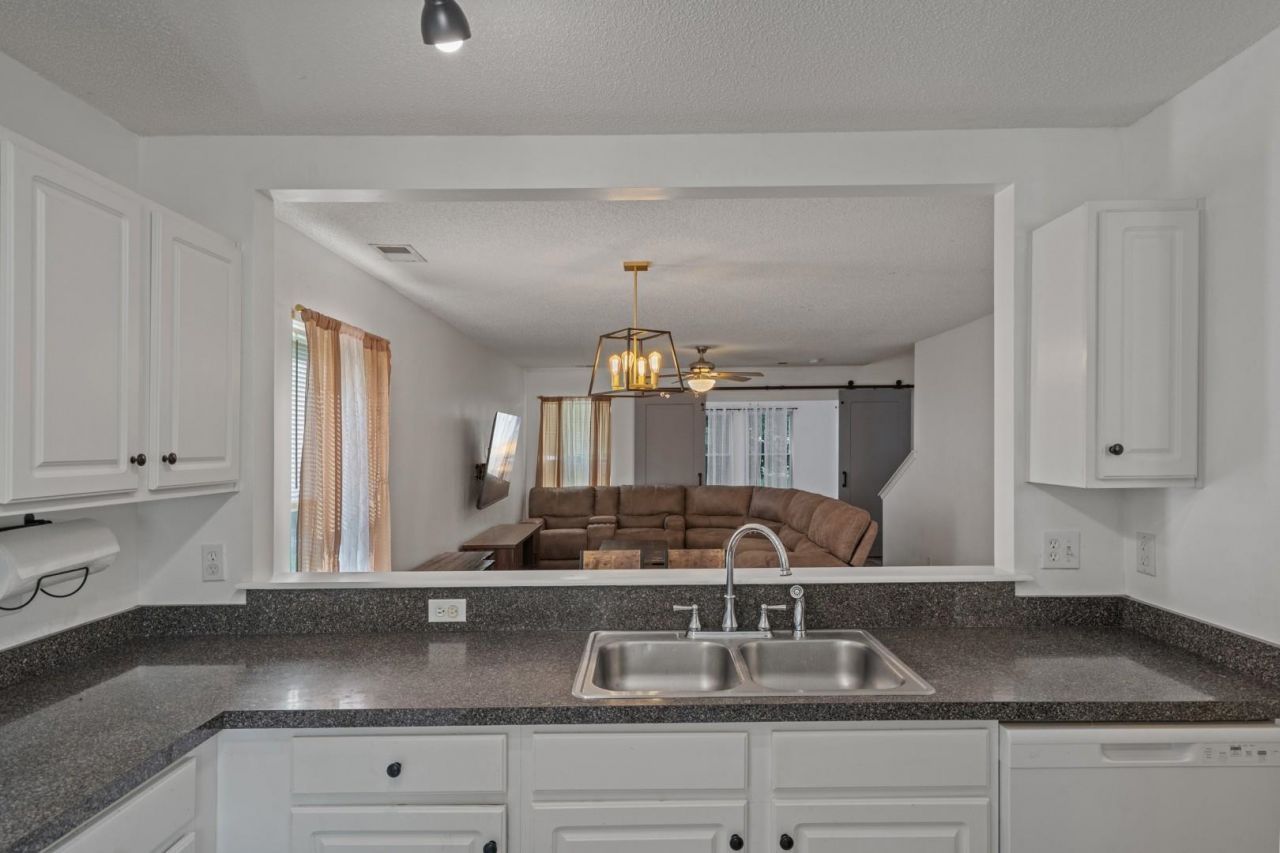 121 Bellegrove Dr.  Photo 20