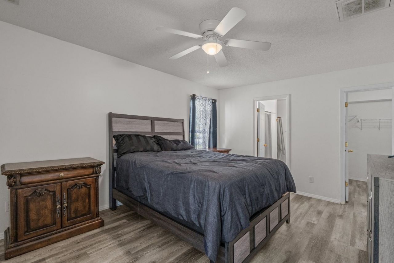 121 Bellegrove Dr.  Photo 22