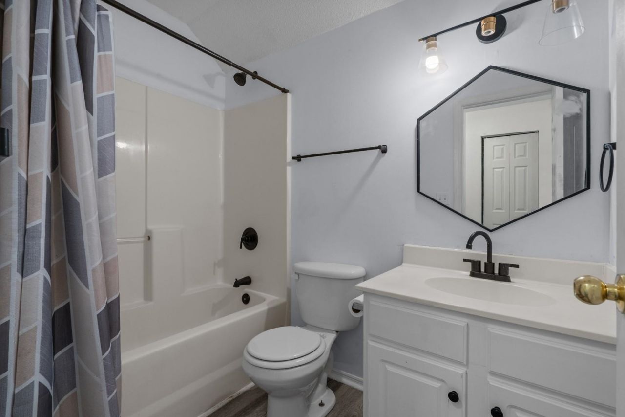 121 Bellegrove Dr.  Photo 29