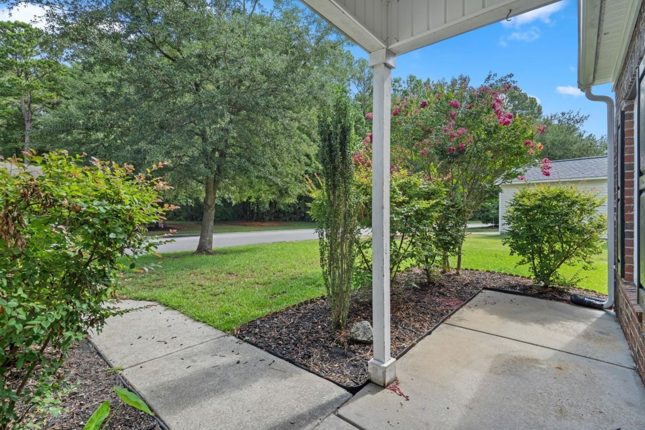121 Bellegrove Dr.  Photo 4