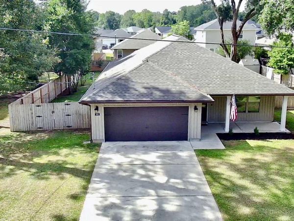 163 Beland Rd, Pensacola, FL 32534