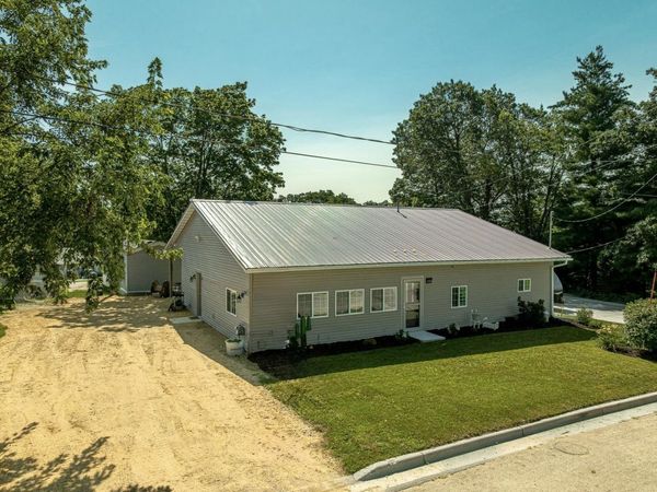 102 Union Street, Albany, WI 53502
