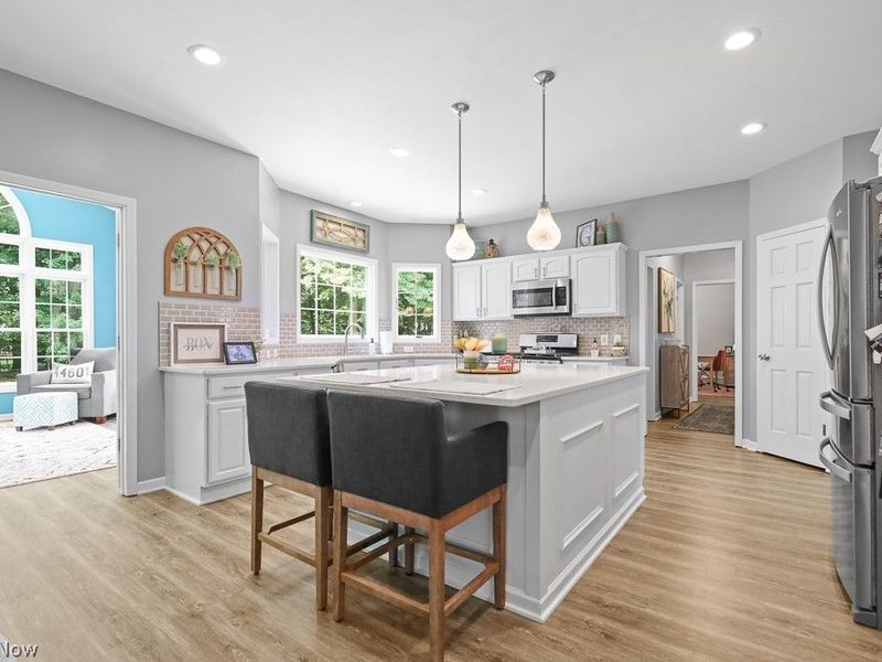 2915 Ashwood Drive, Alliance, OH 44601 Photo 8