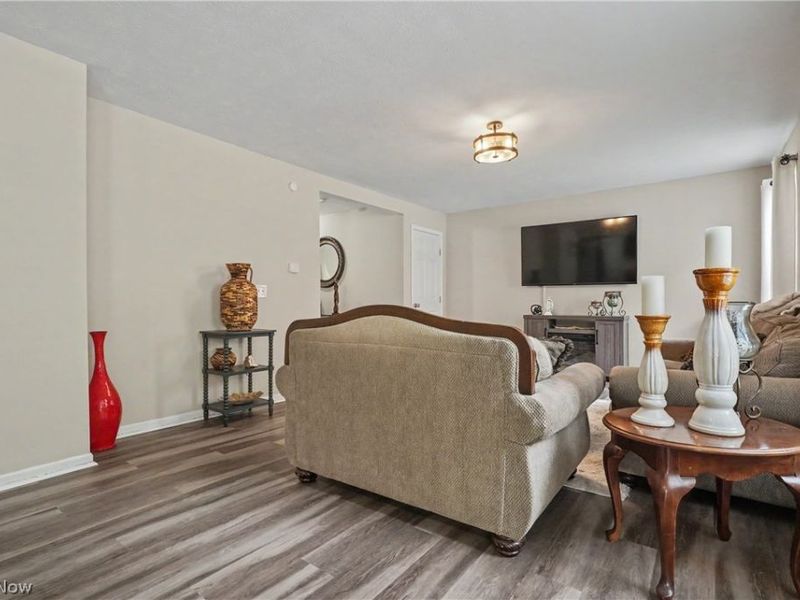 8794 Kelly Lane , Streetsboro, OH 44241 Photo 12