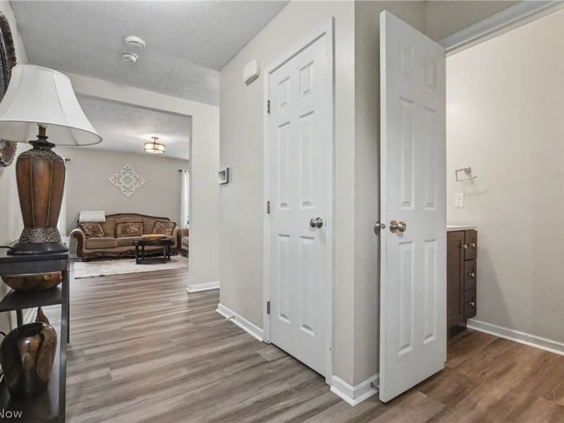 8794 Kelly Lane , Streetsboro, OH 44241 Photo 17