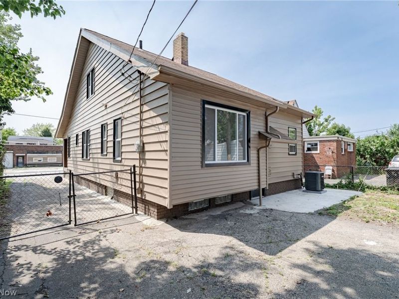 3593 W 130th Street , Cleveland, OH 44111 Photo 21