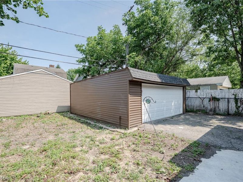 3593 W 130th Street , Cleveland, OH 44111 Photo 23