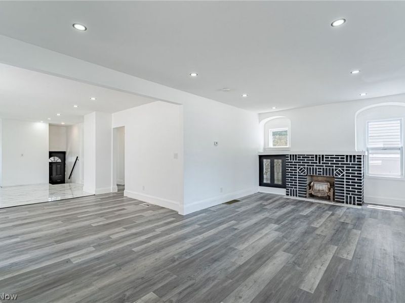 3593 W 130th Street , Cleveland, OH 44111 Photo 4