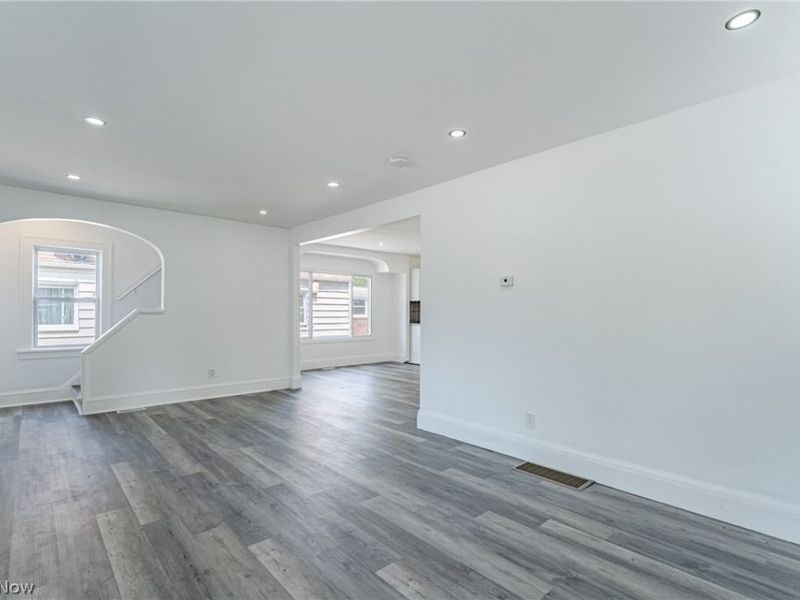3593 W 130th Street , Cleveland, OH 44111 Photo 5