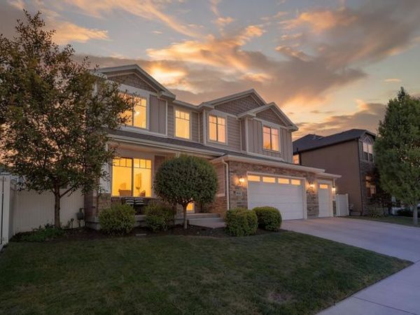 3781 W TOTTORI DUNE DR, South Jordan, UT 84009