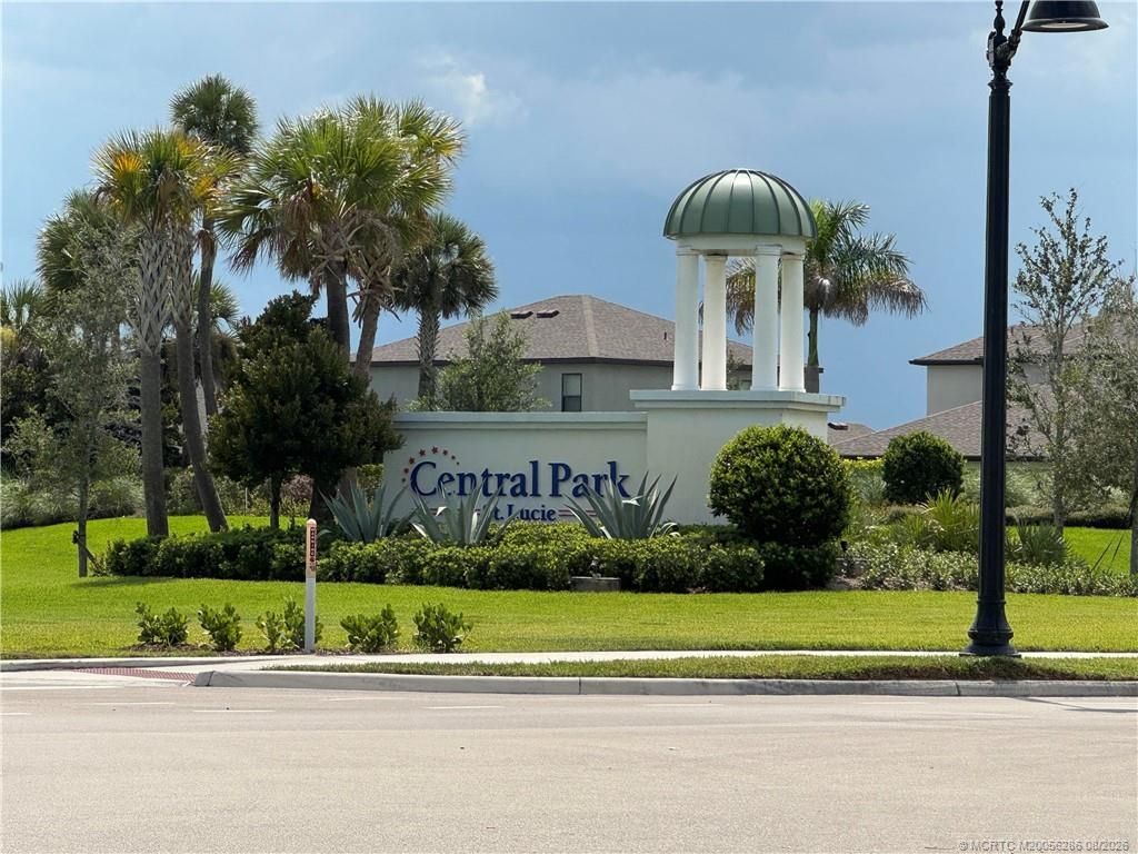 9362 SW Serapis Way, Port Saint Lucie, FL 34987 Photo