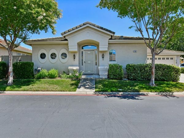 752 Standish Way, Folsom, CA 95630
