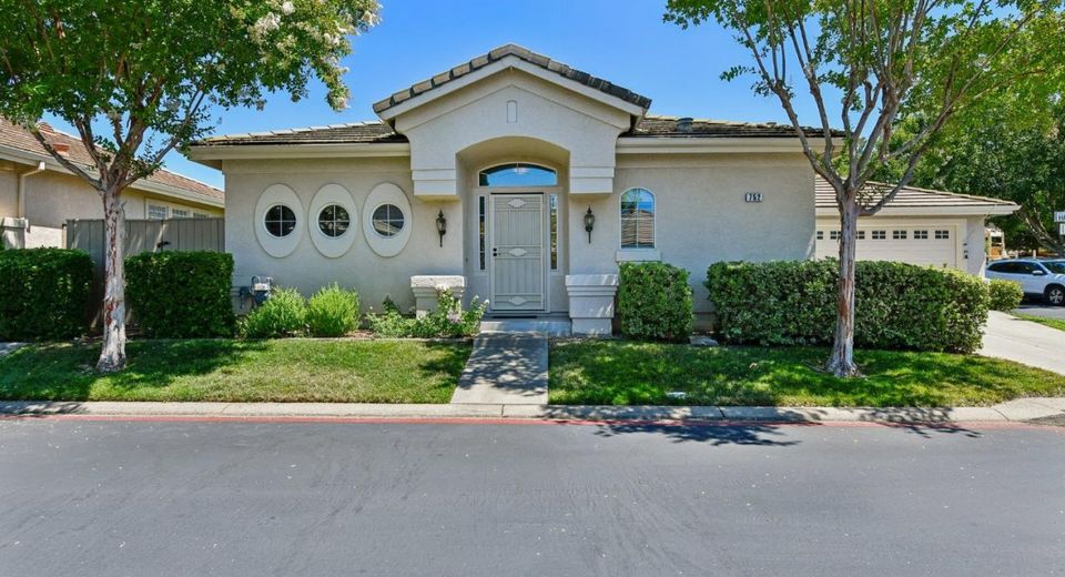 752 Standish Way, Folsom, CA 95630 Photo