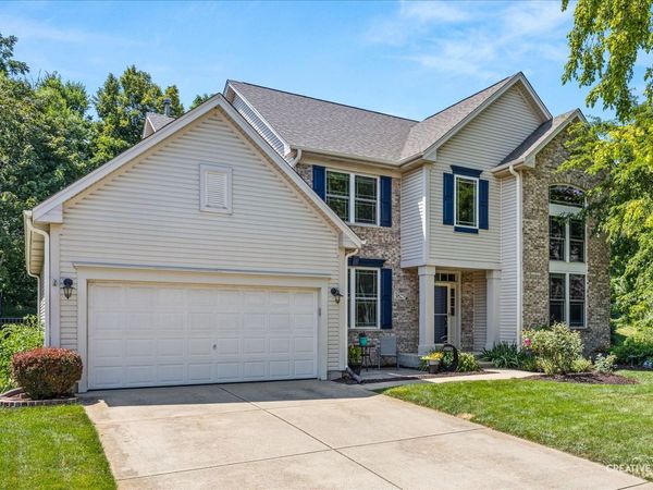 3825 Deville Lane , St. Charles, IL 60175
