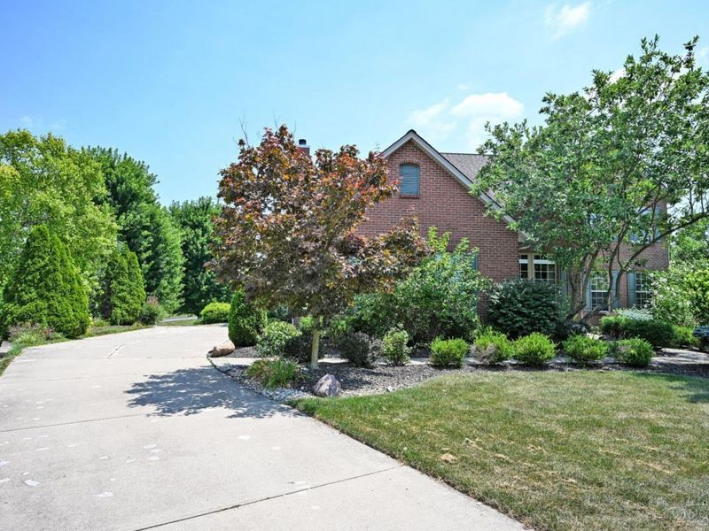 6476 Turnberry Court, Mason, OH 45040 Photo 2