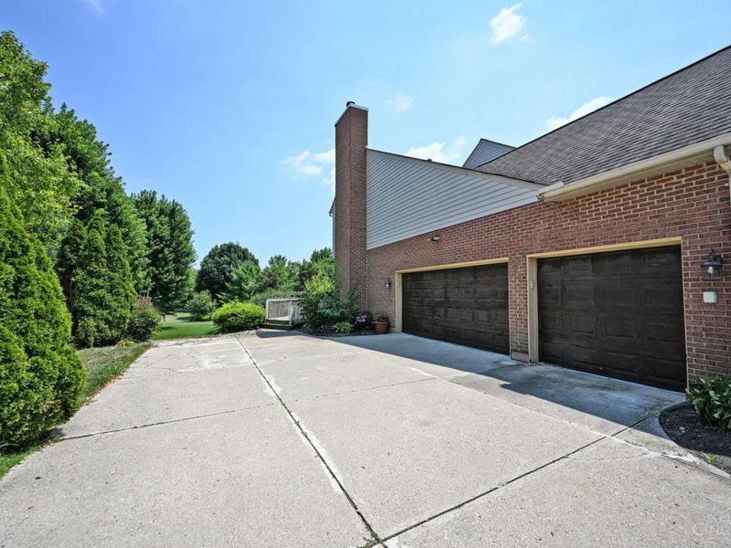 6476 Turnberry Court, Mason, OH 45040 Photo 3