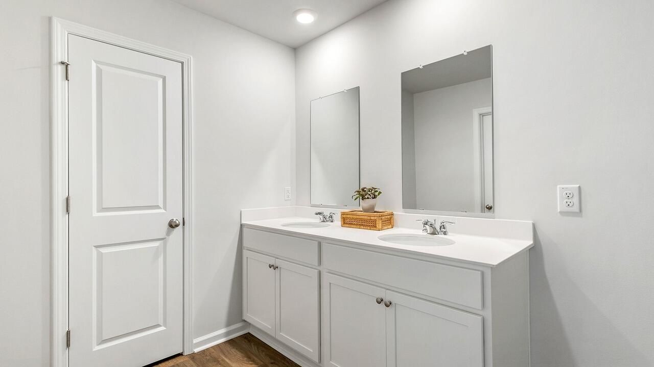 132 Serrano Street Photo 6