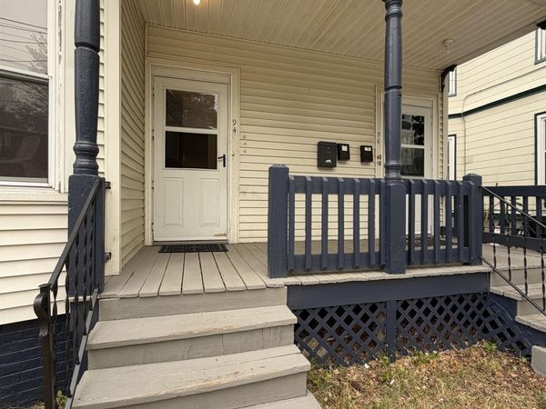 94 Ashland Street, Manchester, NH 03104
