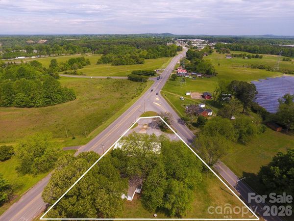 1003 York Road , Kings Mountain, NC 28086