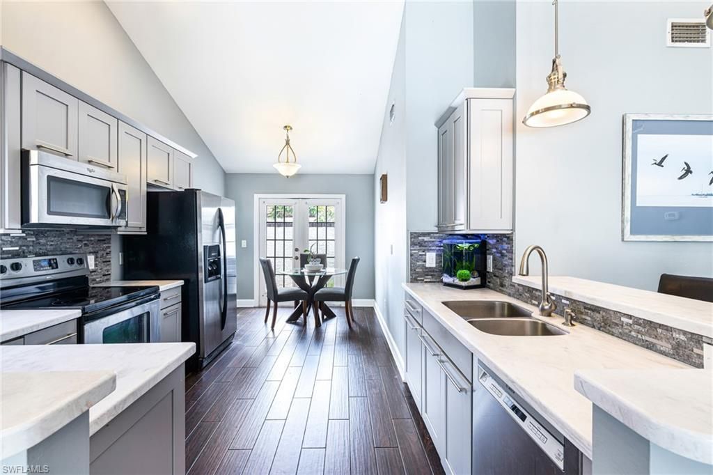 5501 Harbour Castle Dr, Fort Myers, FL 33907 Photo