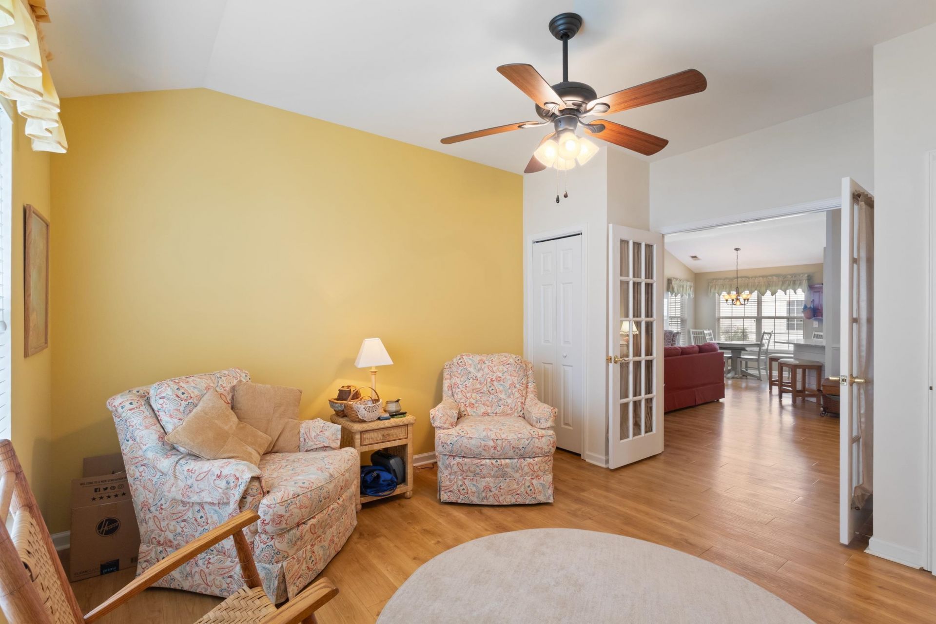 125 Seville Dr.  Photo 30