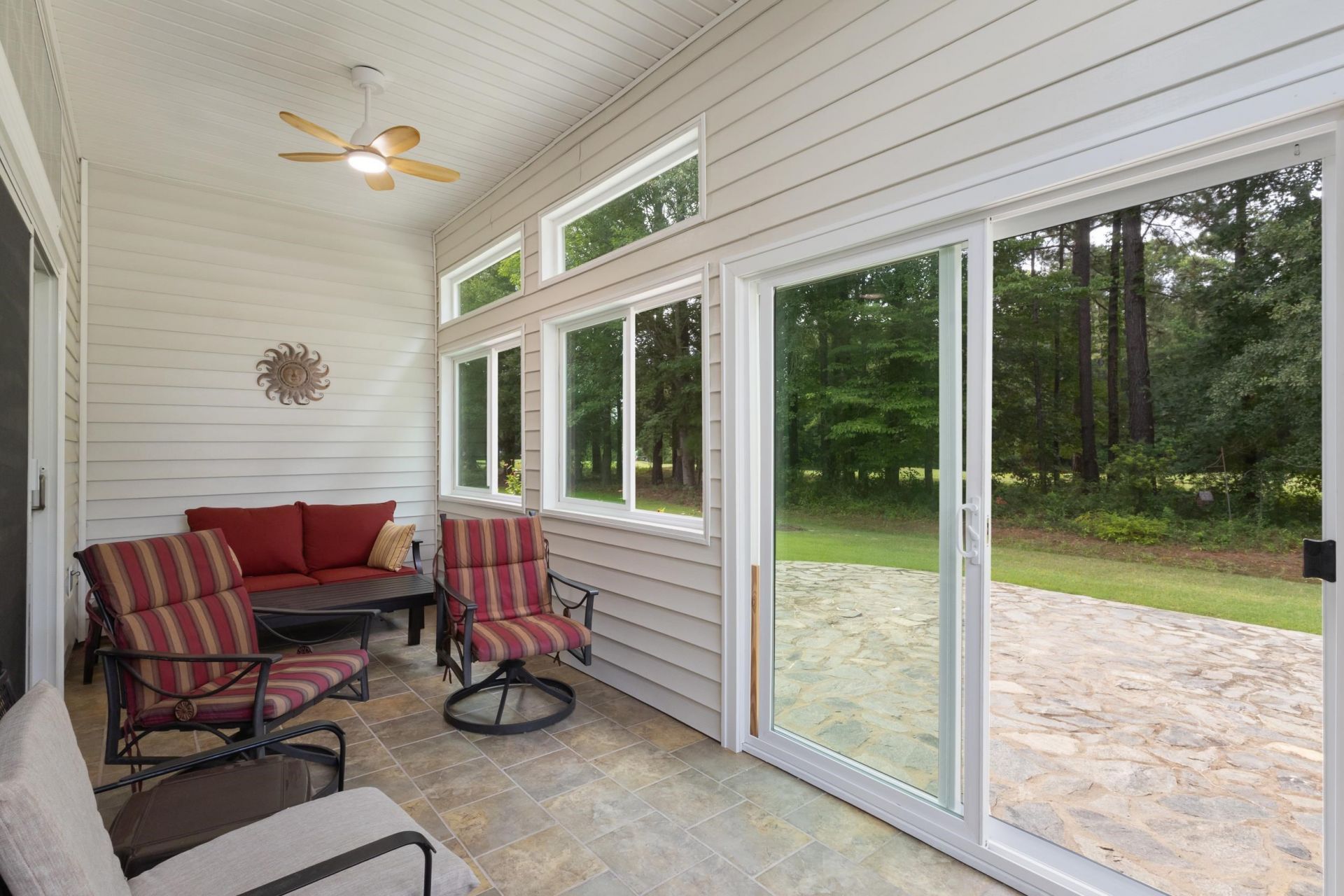 125 Seville Dr.  Photo 34