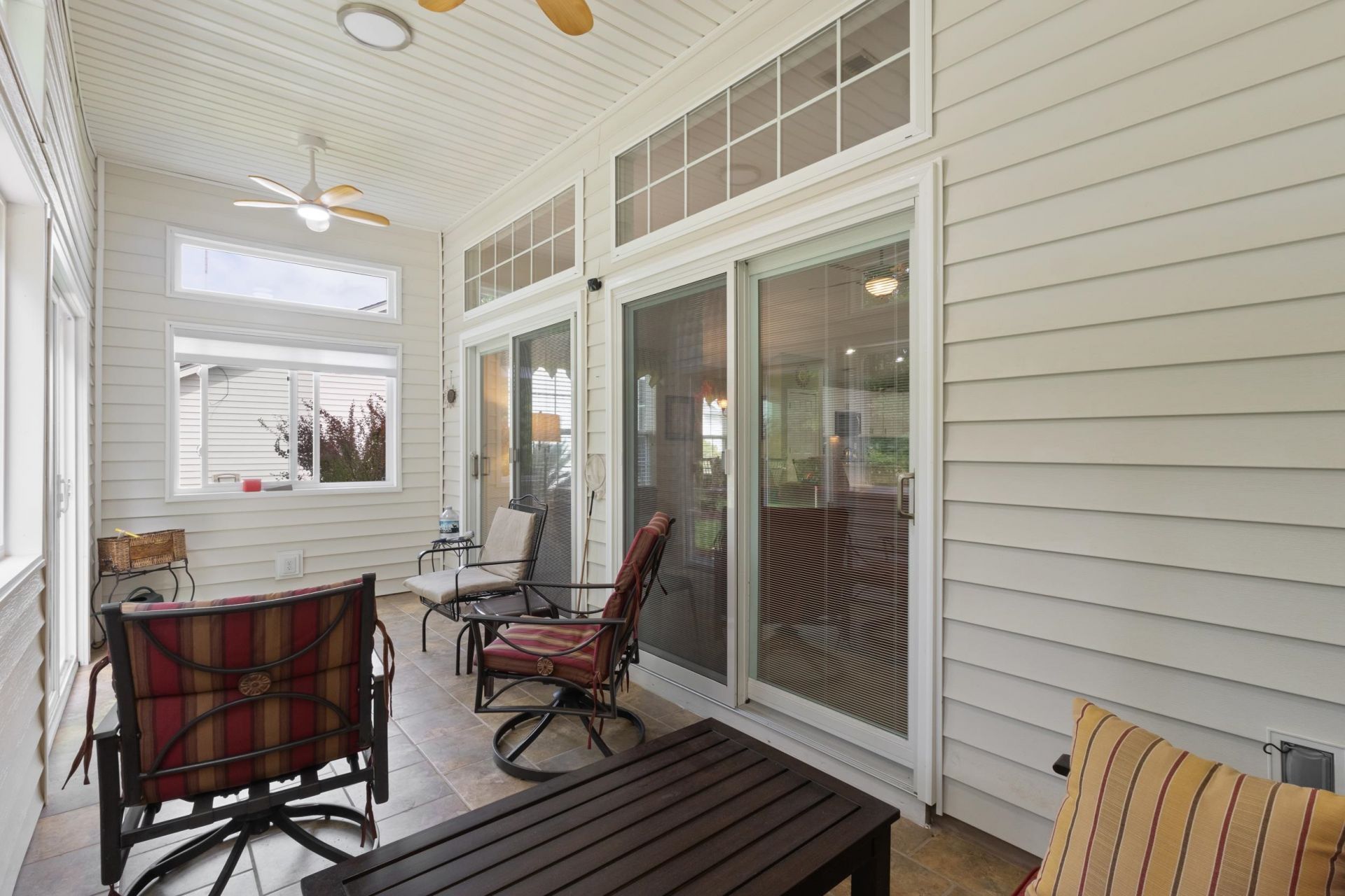 125 Seville Dr.  Photo 35