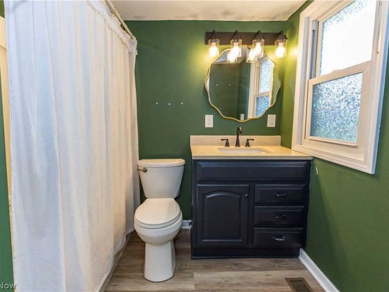 2284 Markey Street, Akron, OH 44319 Photo 11