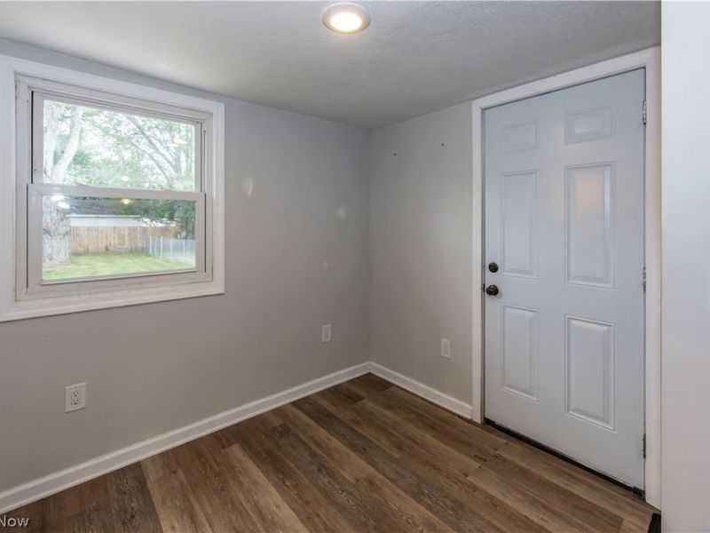 2284 Markey Street, Akron, OH 44319 Photo 2