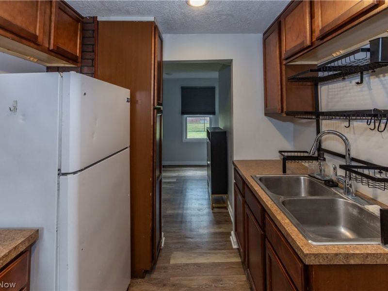 2284 Markey Street, Akron, OH 44319 Photo 7