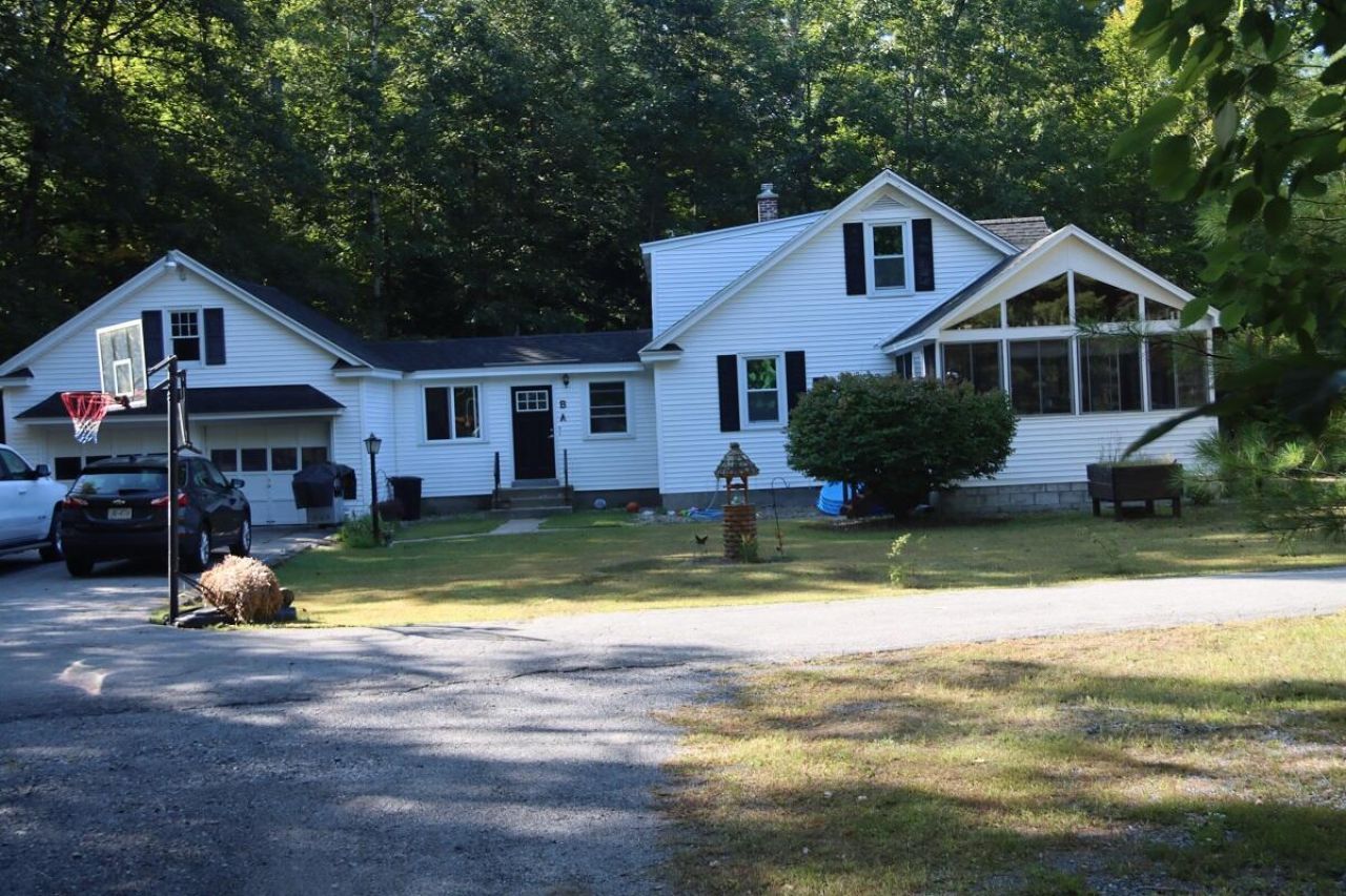 6148 Route 9n, Corinth, NY 12822 Main Photo