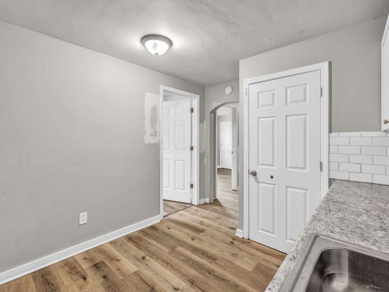 255 S State Street, Marion, OH 43302 Photo 18