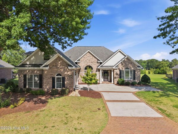 241 Jack Place , Winterville, NC 28590