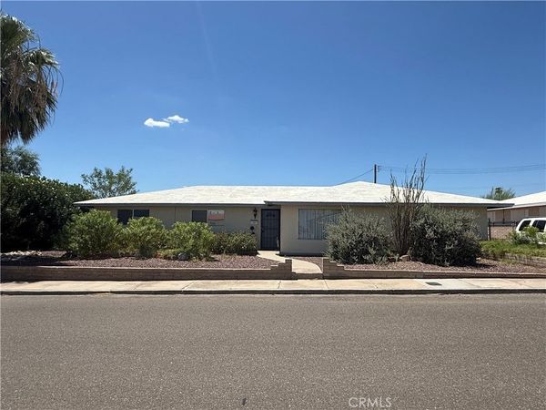 1611 Collins , Needles, CA 92363