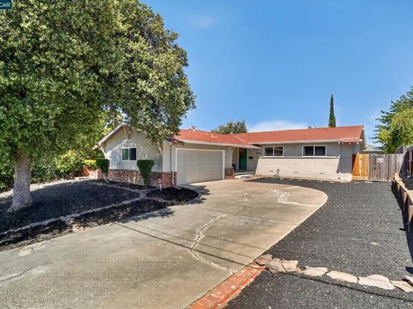 4249 Ridge Dr , Pittsburg, CA 94565