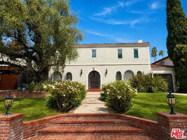 414 N Las Palmas Avenue , Los Angeles, CA 90004